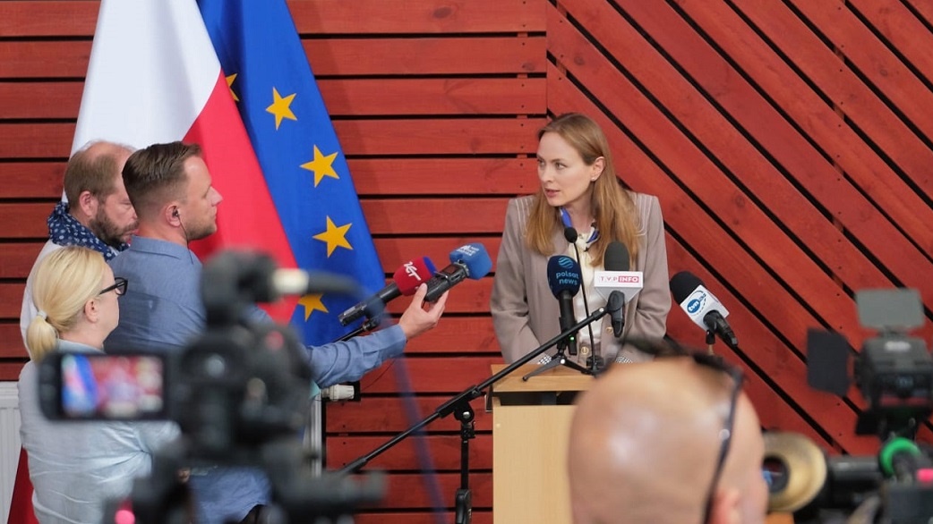 Przygraniczne samorządy i przedsiębiorcy mogą liczyć na wsparcie - zapewniała w Białowieży minister funduszy i polityki regionalnej