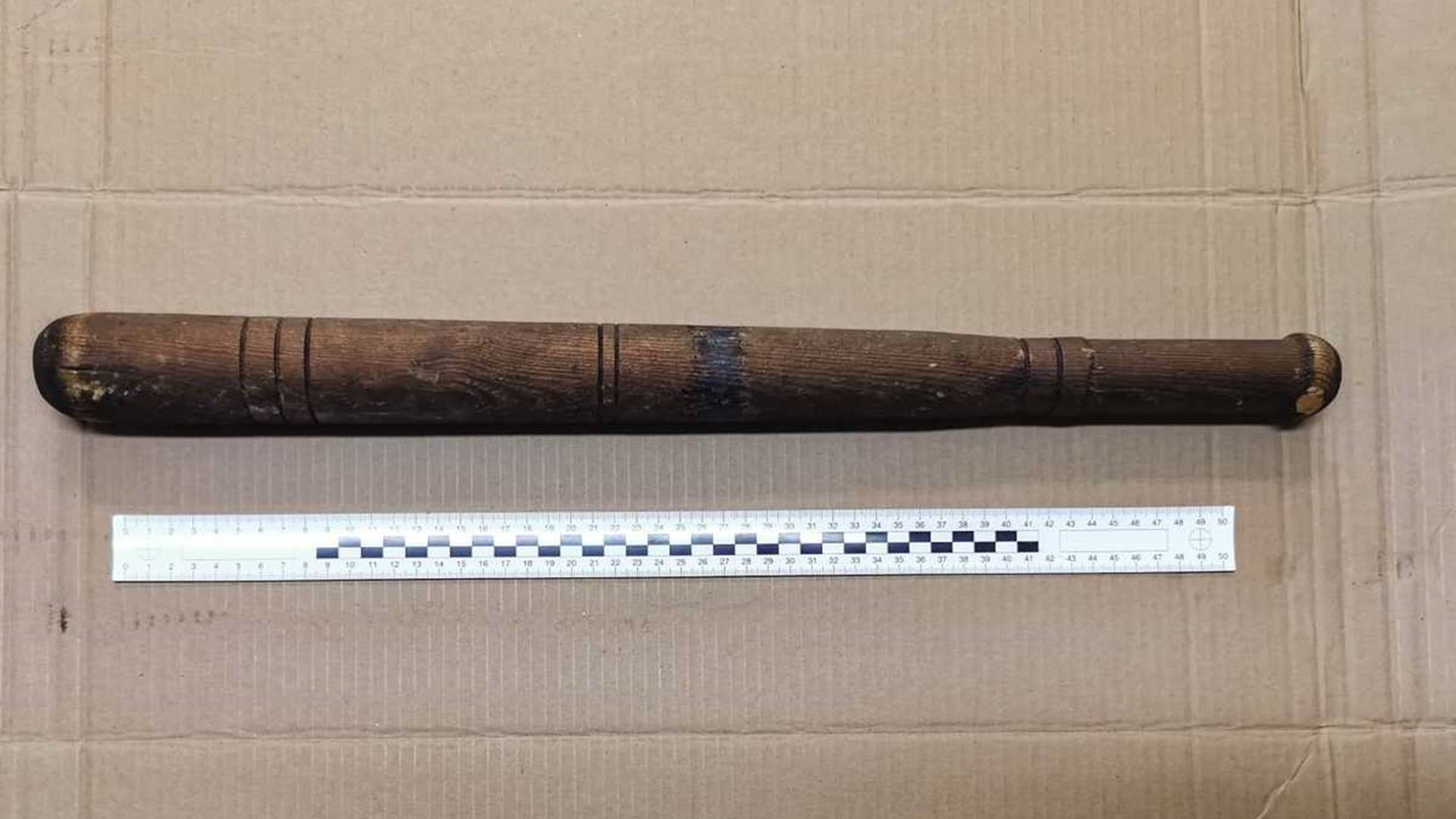 36-letni Gruzin przewoził nielegalnych migrantów - w Hajnówce zaatakował policjantkę kijem bejsbolowym