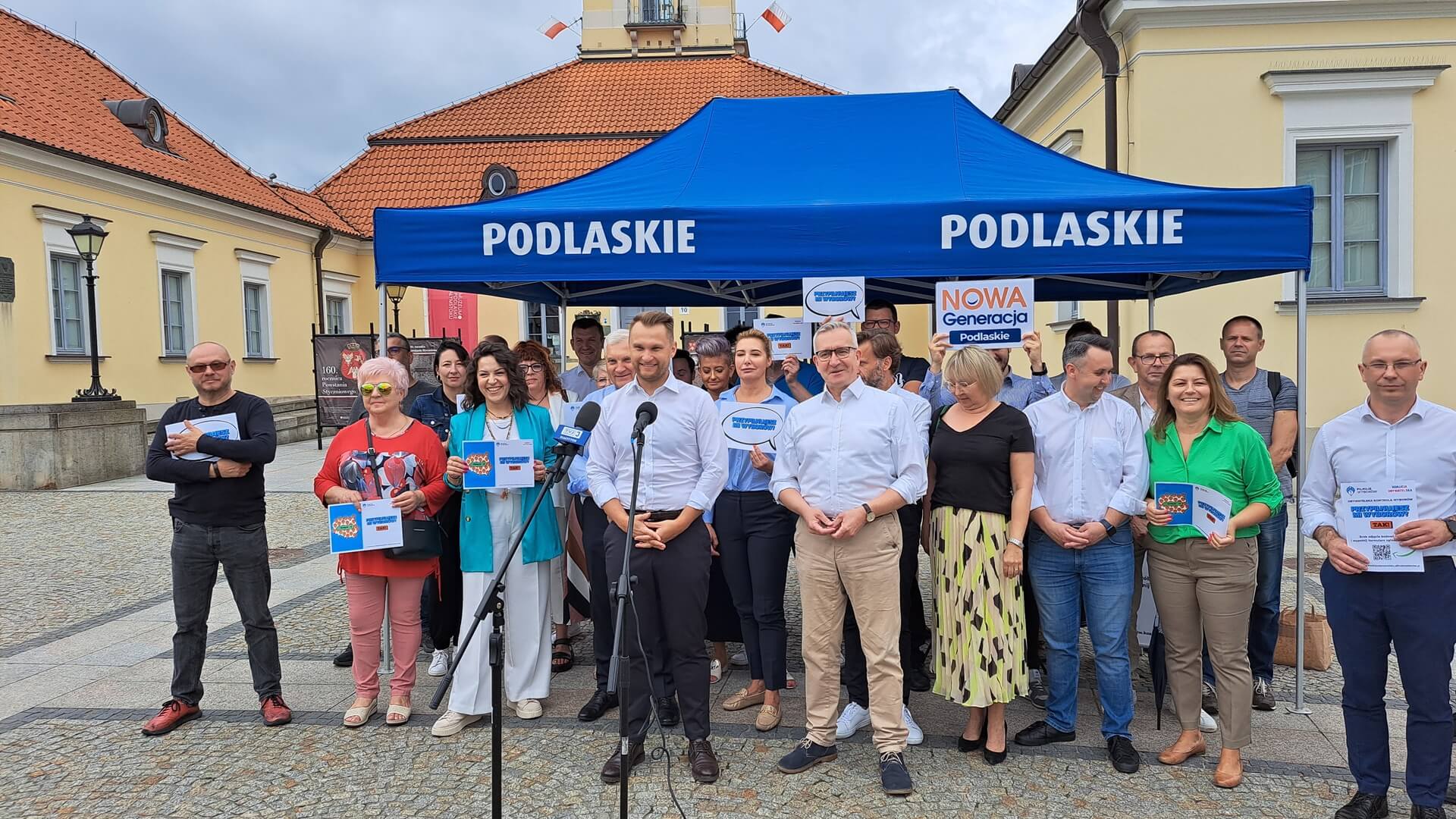 Podlascy politycy Platformy Obywatelskiej zainaugurowali w Białymstoku akcję "Obywatelskiej Kontroli Wyborów"