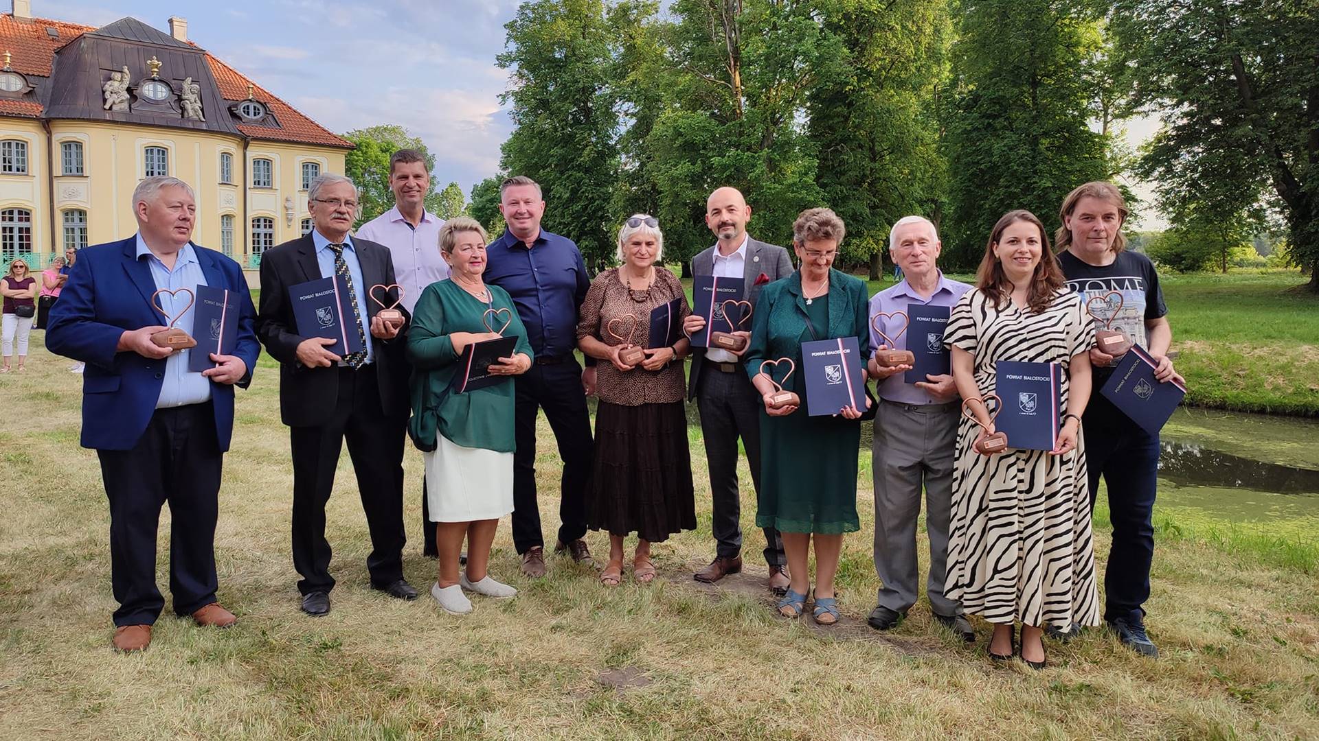 11 osób z gminy Choroszcz otrzymało statuetki Społecznika Powiatu Białostockiego