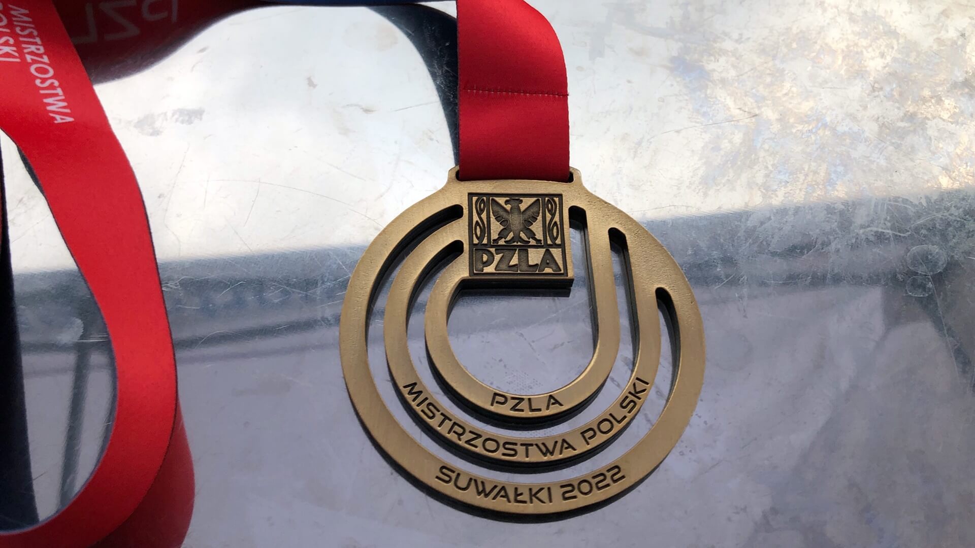 Lekkoatletyczne MP w Suwałkach: Zwycięstwo Piotra Liska i Natalii Kaczmarek