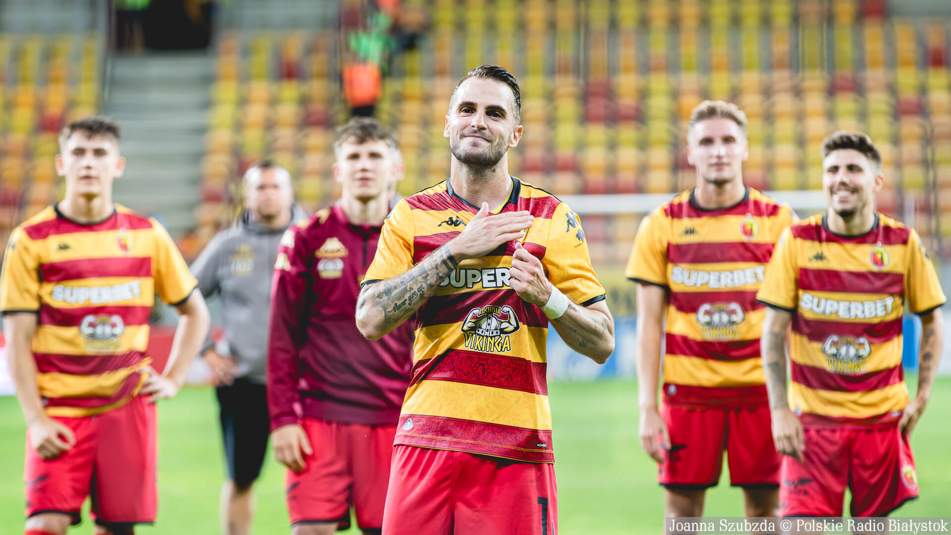 Jagiellonia traci wygraną w końcówce meczu, ale awansuje do decydującej rundy el. Ligi Konferencji [zdjęcia, wideo]