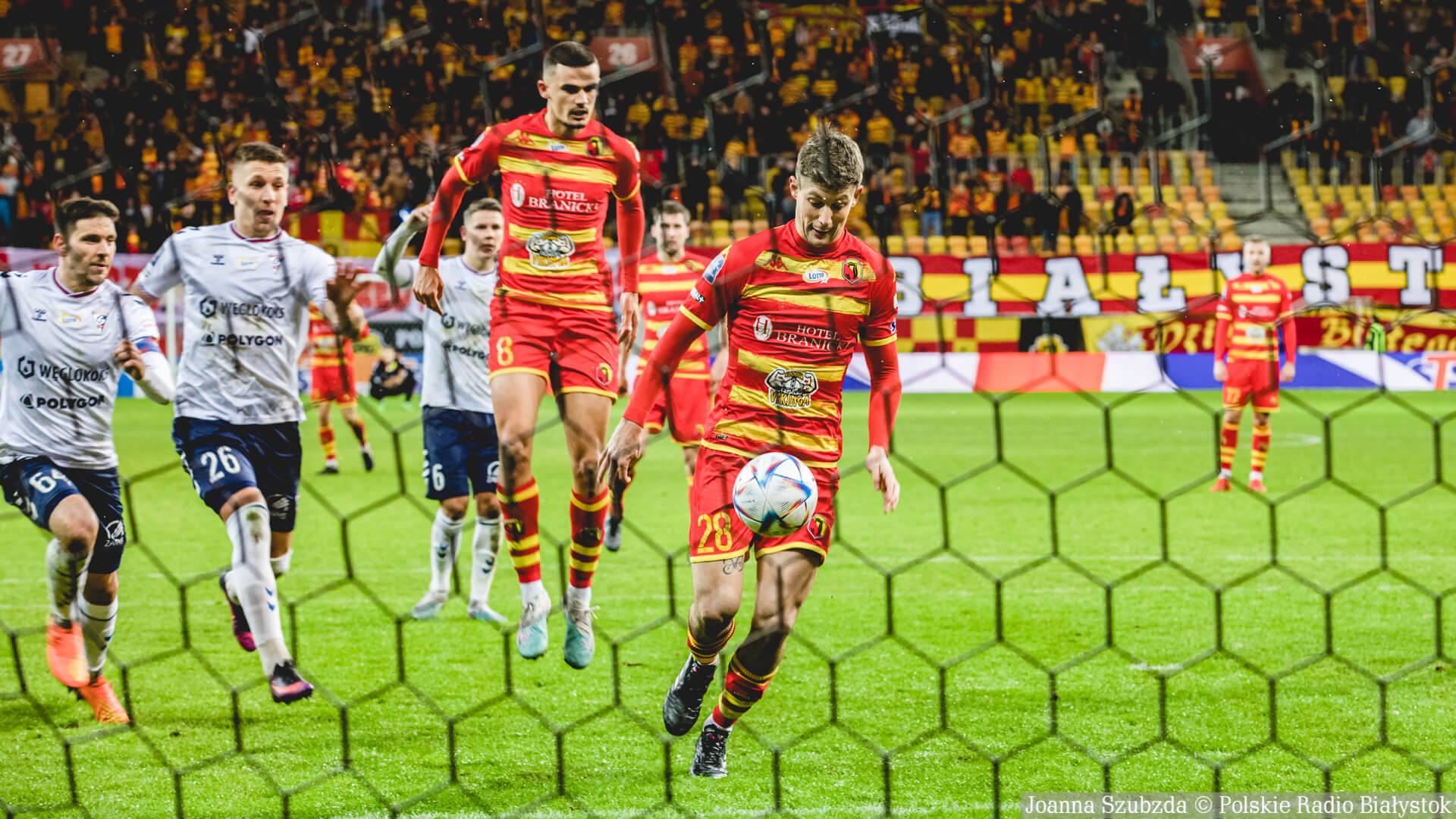 Jagiellonia lepsza od Górnika Zabrze - odskakuje od strefy spadkowej [zdjęcia, wideo]