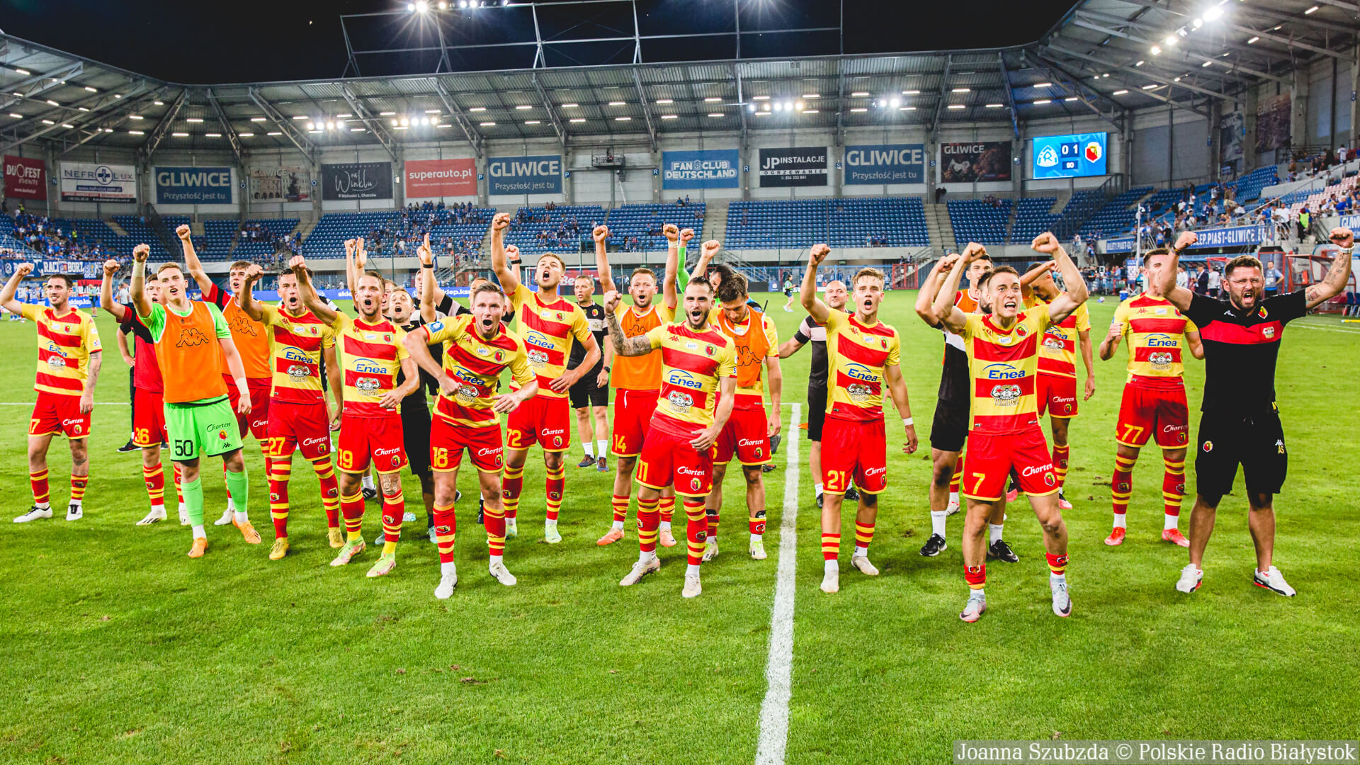 Jagiellonia Białystok wygrywa na wyjeździe z Ruchem Chorzów - to trzecia z rzędu wygrana Jagi [zdjęcia, wideo]
