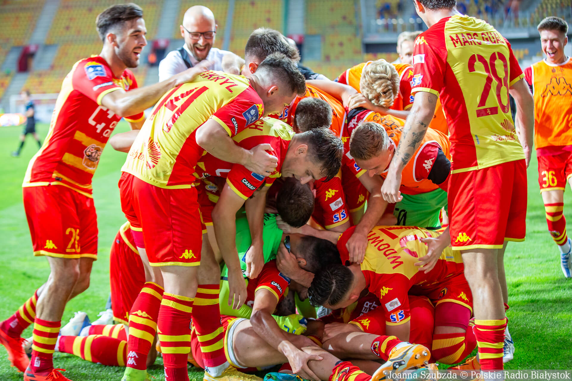 Jagiellonia Białystok wygrywa z Miedzią Legnica po golu w ostatniej akcji meczu [zdjęcia]