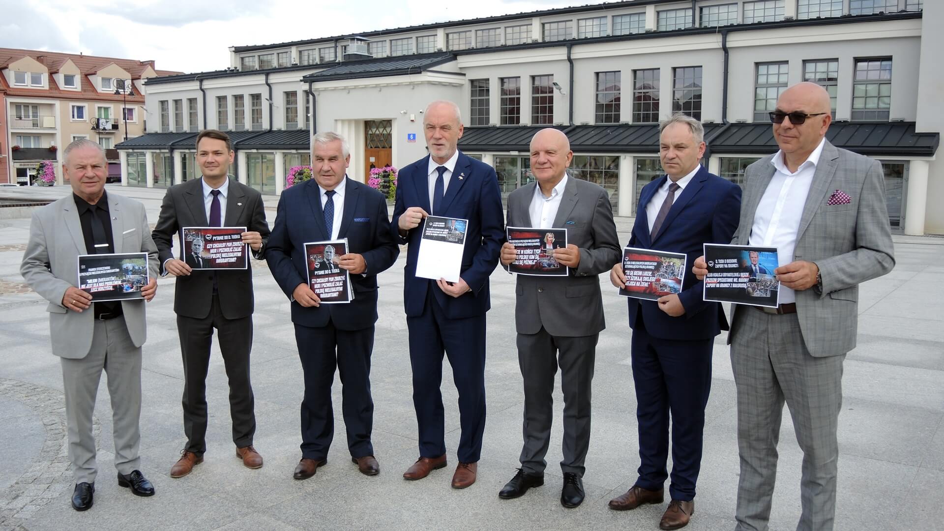 Łomża: Konferencja w sprawie granicy i relokacji migrantów