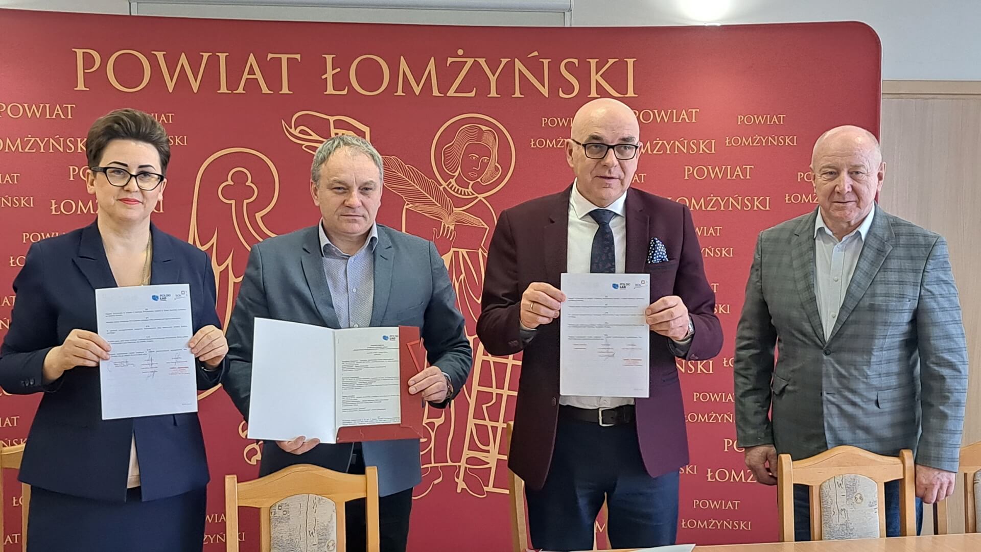 Jest porozumienie w sprawie budowy drogi w okolicach Jedwabnego