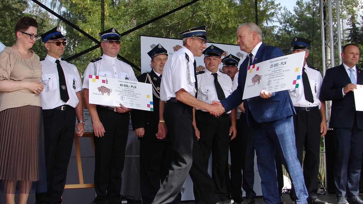 Ćwierć miliona złotych dla OSP z powiatu łomżyńskiego