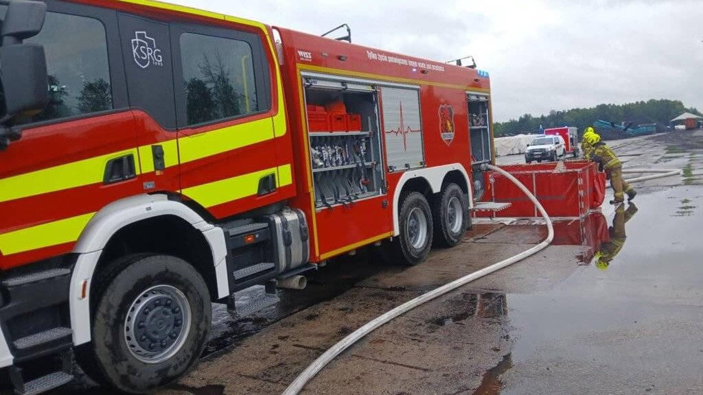 Pożar węgla koło Kuźnicy. Strażacy walczyli z ogniem pięć godzin