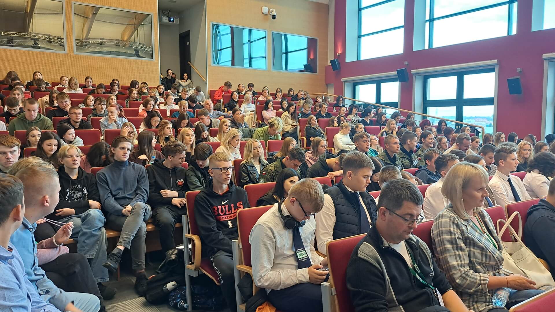 Uczniowie w Łomży uczyli się, jak polubownie rozwiązywać spory