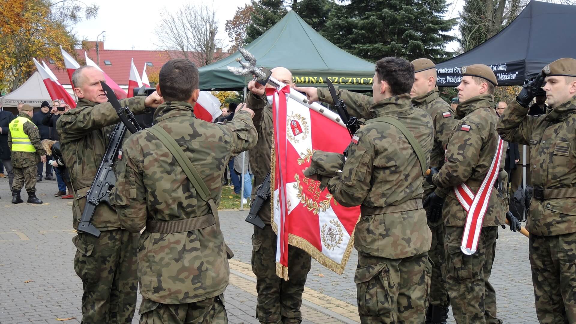 Blisko 40 żołnierzy WOT złożyło przysięgę w Szczuczynie [zdjęcia]