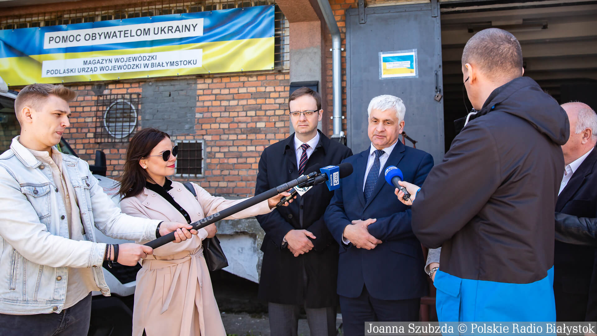 Kolejny transport z pomocą dla Ukrainy wyruszył z magazynów Podlaskiego Urzędu Wojewódzkiego [zdjęcia]