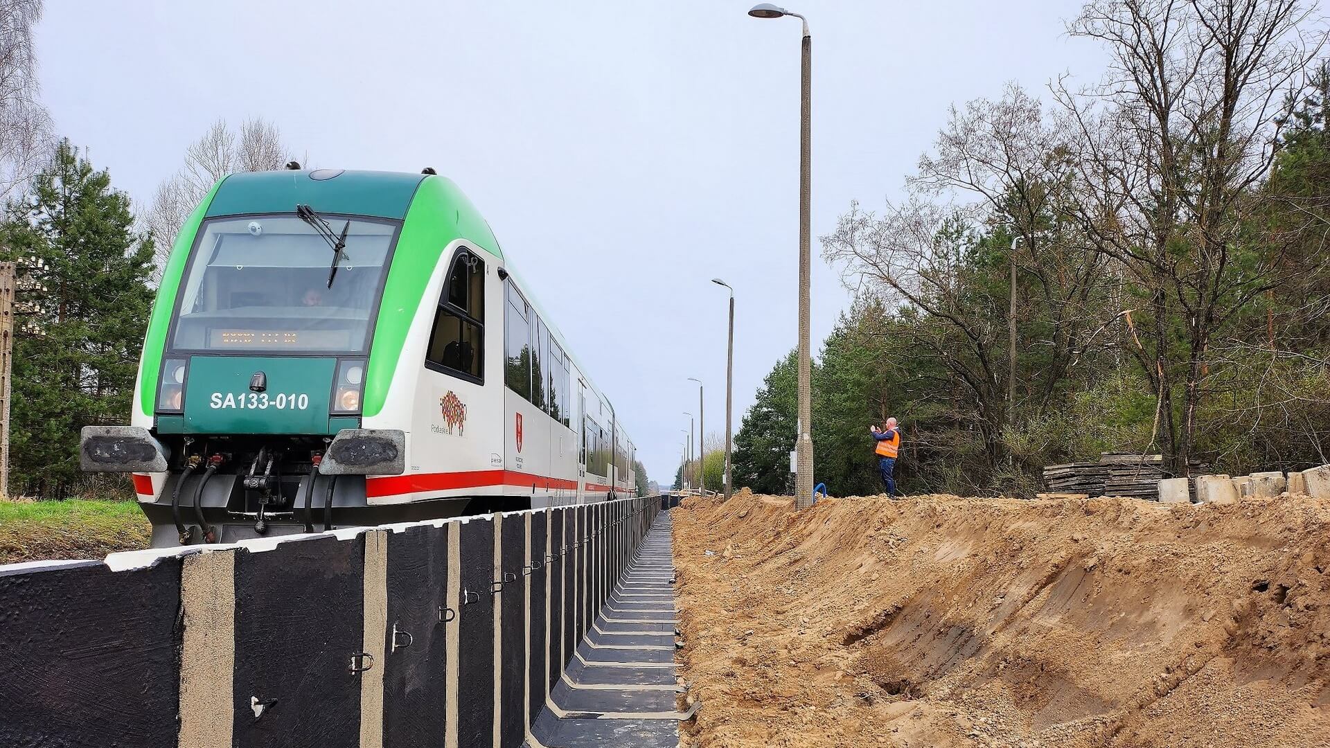 Rozpoczęła się przebudowa dwóch przystanków kolejowych na trasie Sokółka - Suwałki