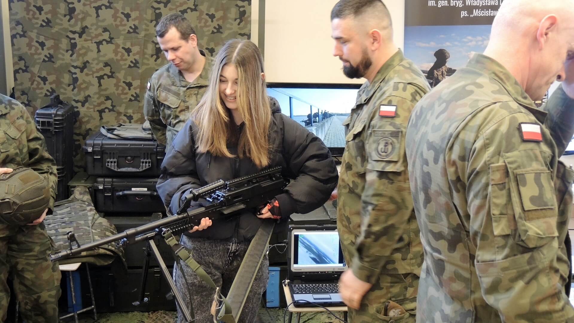 Pierwsze Wojskowe Targi Służby i Pracy w Wysokiem Mazowieckiem [zdjęcia]