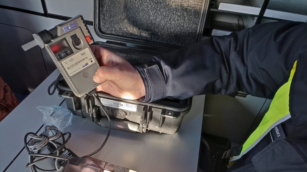 Łomża: Kierowca był tak pijany, że zabrakło skali w alkomacie