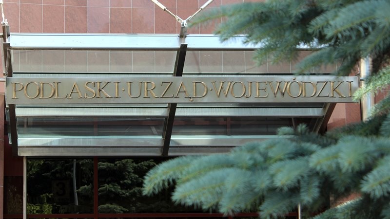 Rolnicy z Suwalszczyzny zaniepokojeni budową gazociągu, spotkali się wojewodą podlaskim