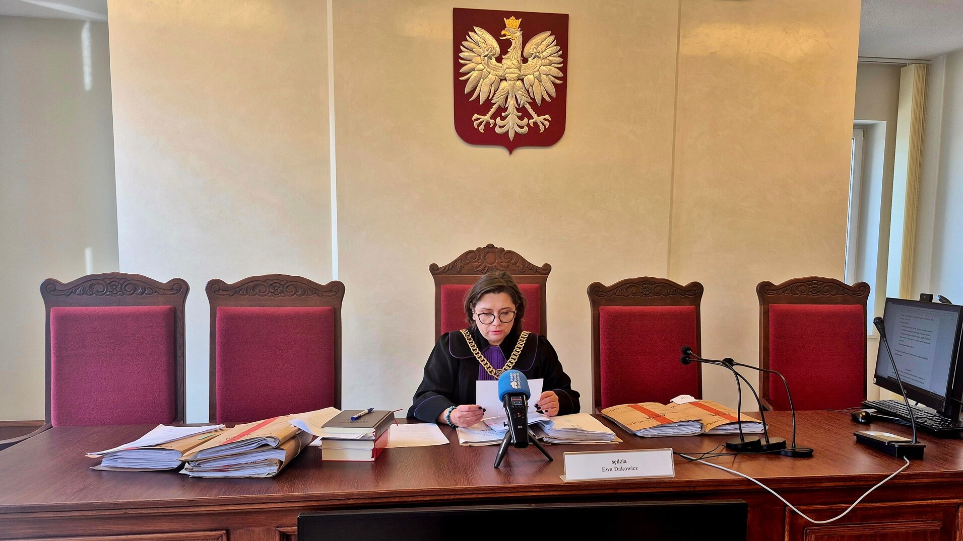 Udawał policjanta i odebrał 51 tys. zł od seniorek. Jest wyrok