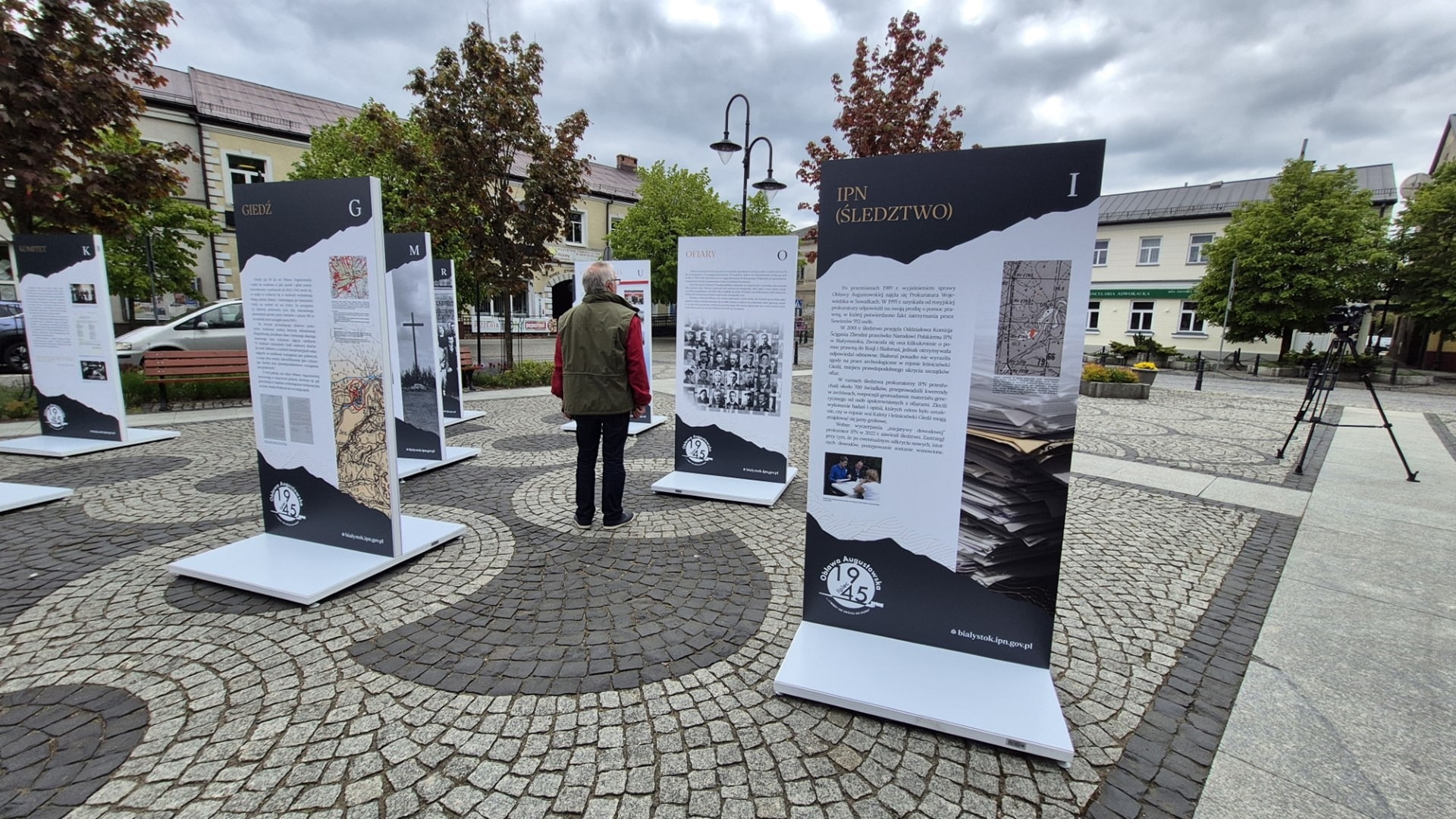 "...I nigdy nie wrócili do domu" - edukacyjna wystawa IPN w 80. rocznicę Obławy