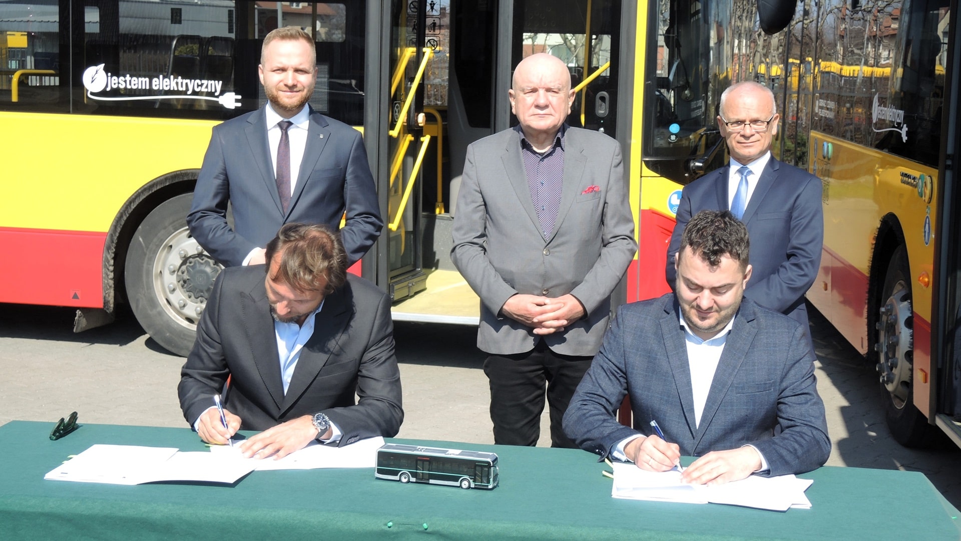 Powiększa się flota elektrycznych autobusów w łomżyńskim MPK