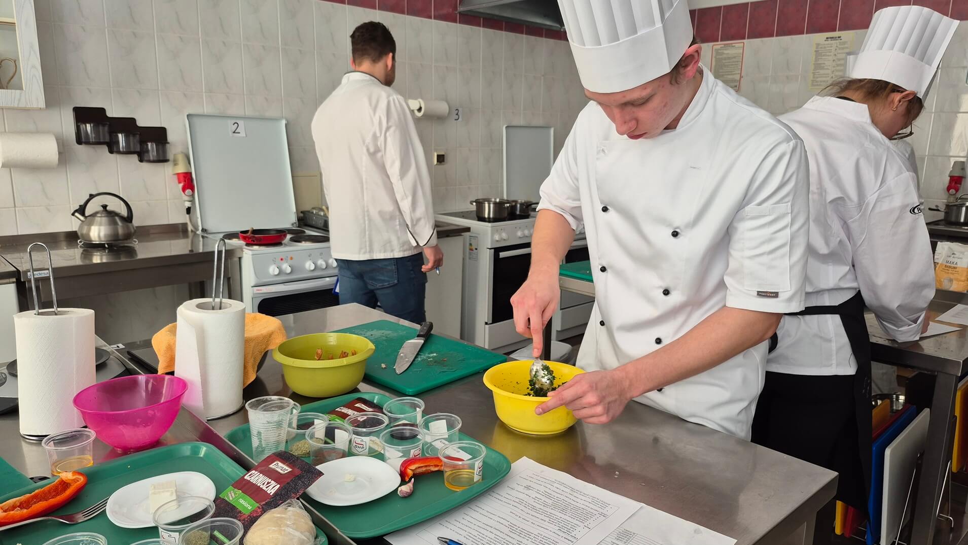 OHP ma propozycję dla młodzieży. Prowadzi nabór na nowy rok szkolny