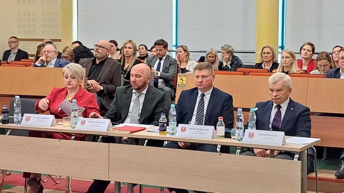 Rada Miasta i sejmik: stanowiska w sprawie "Tarczy Wschód" przyjęte, inne - odrzucone