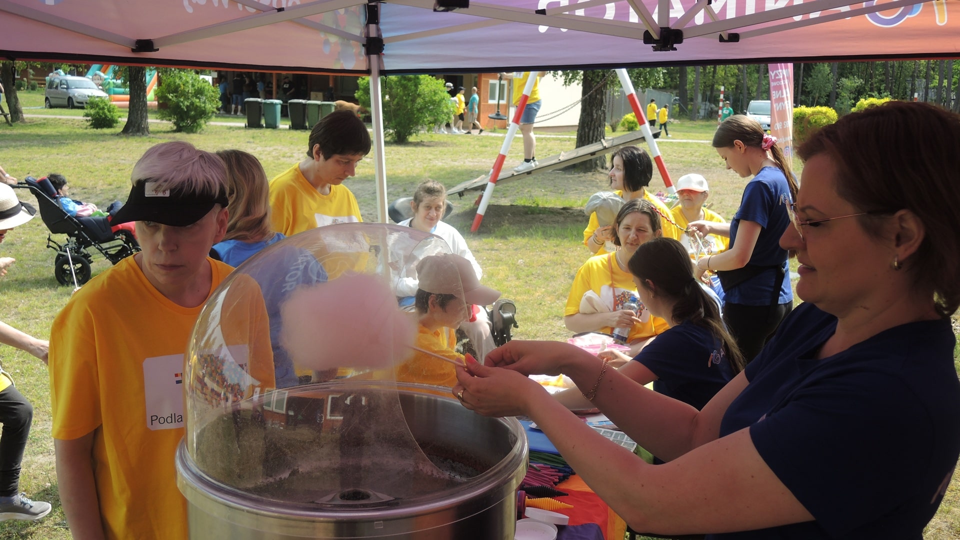 Piknik DPS w Ośrodku "Caritas" w Ptakach