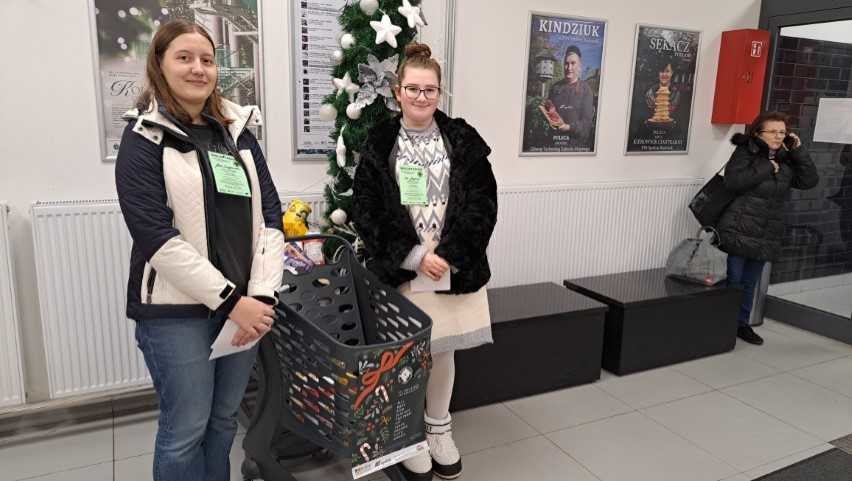 Bractwo Młodzieży Prawosławnej zbiera żywność dla najbardziej potrzebujących