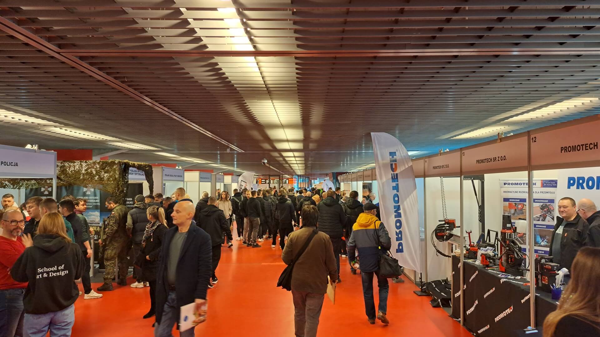 To szansa dla m.in. spawaczy, elektryków czy programistów. Targi pracy w Białymstoku