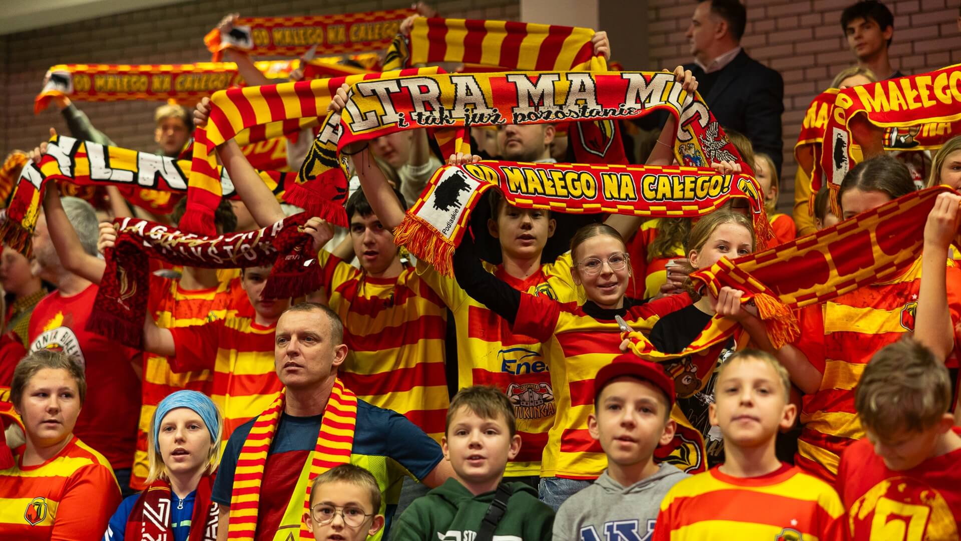 Około tysiąca młodych kibiców wzięło udział w "Jagiellońskim Spotkaniu Opłatkowym" [zdjęcia]