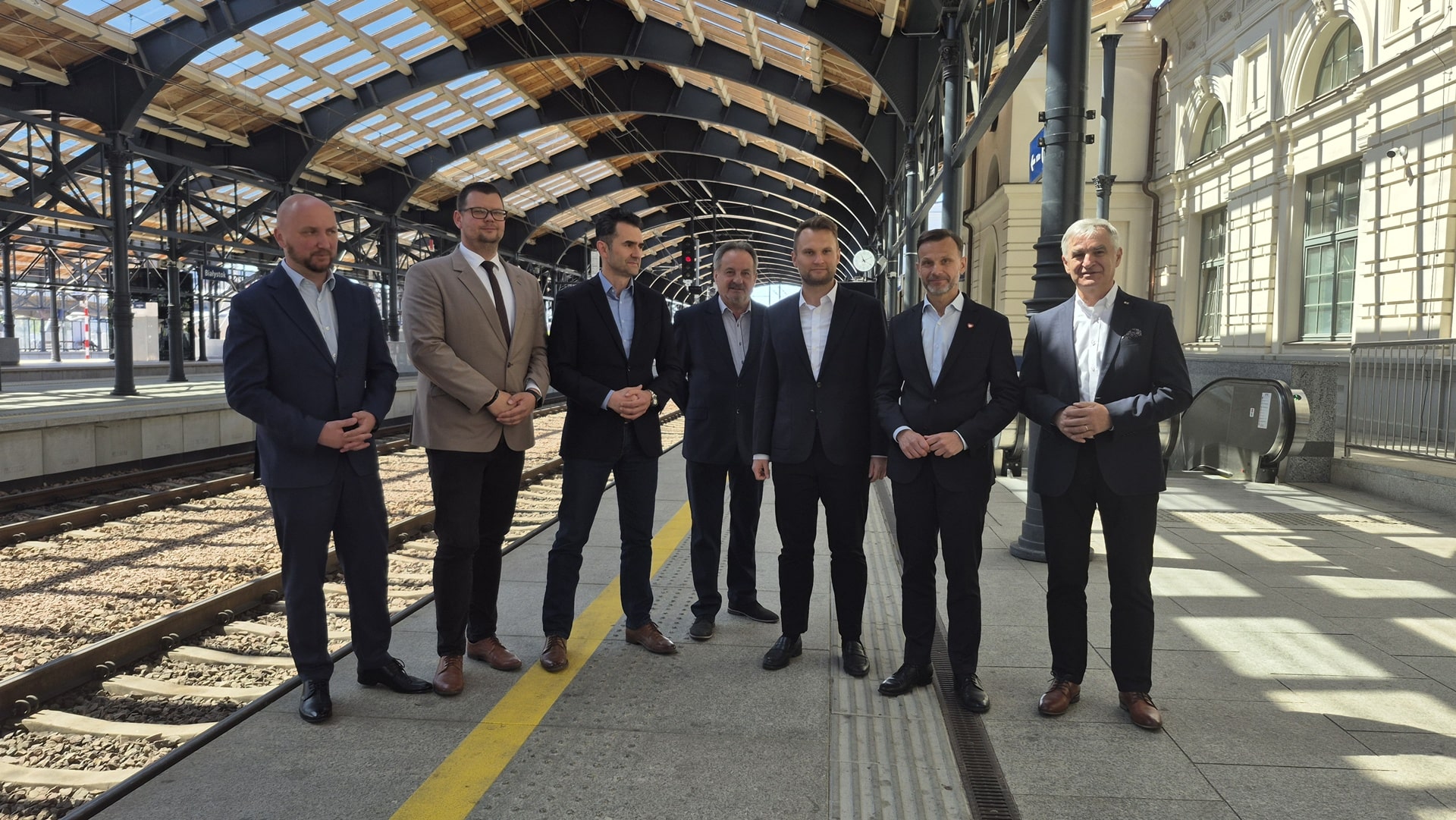 Nowe dworce kolejowe w regionie, nowe połączenia i szybszy pociąg do Warszawy