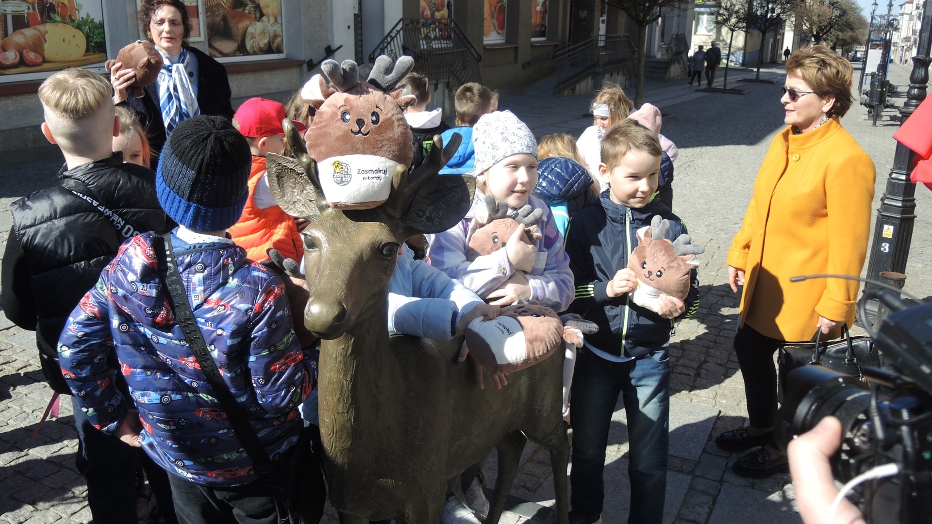 Od pomysłu dzieci do miejskiej maskotki - Łomżuś oficjalnie "ochrzczony"