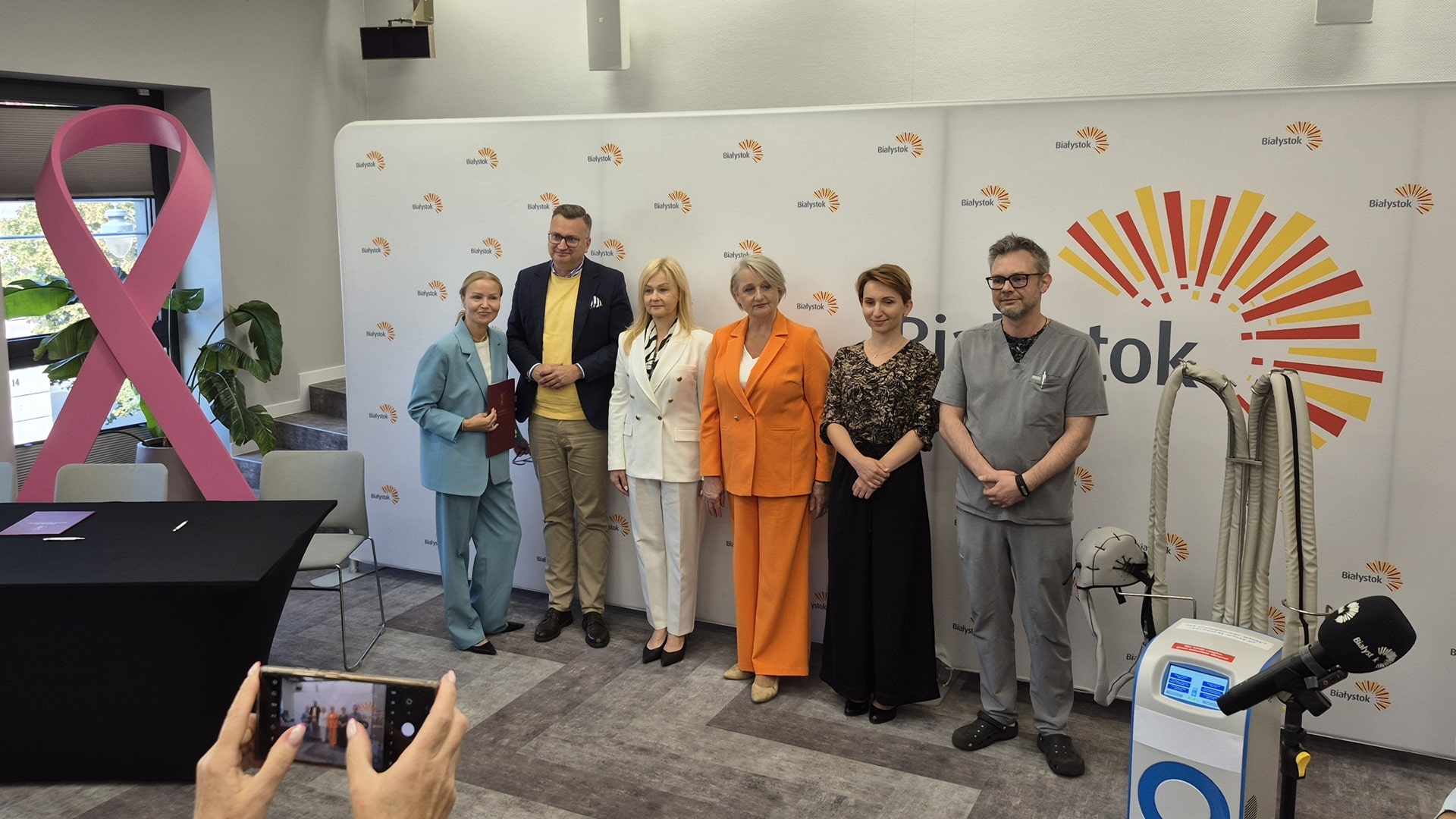 Do dwóch białostockich szpitali trafią specjalne urządzenia, które pomogą pacjentkom przy chemioterapii