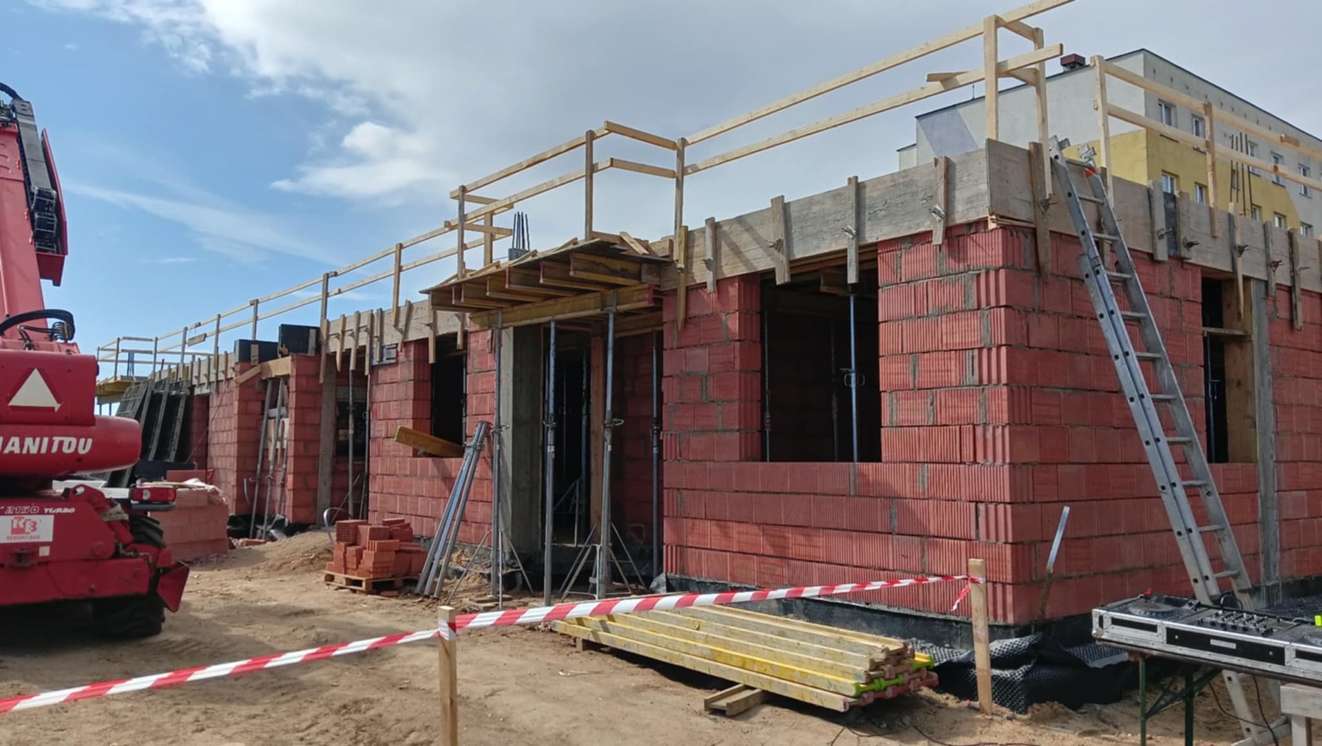 Społeczna Inicjatywa Mieszkaniowa. W Łapach szpadle poszły w ruch