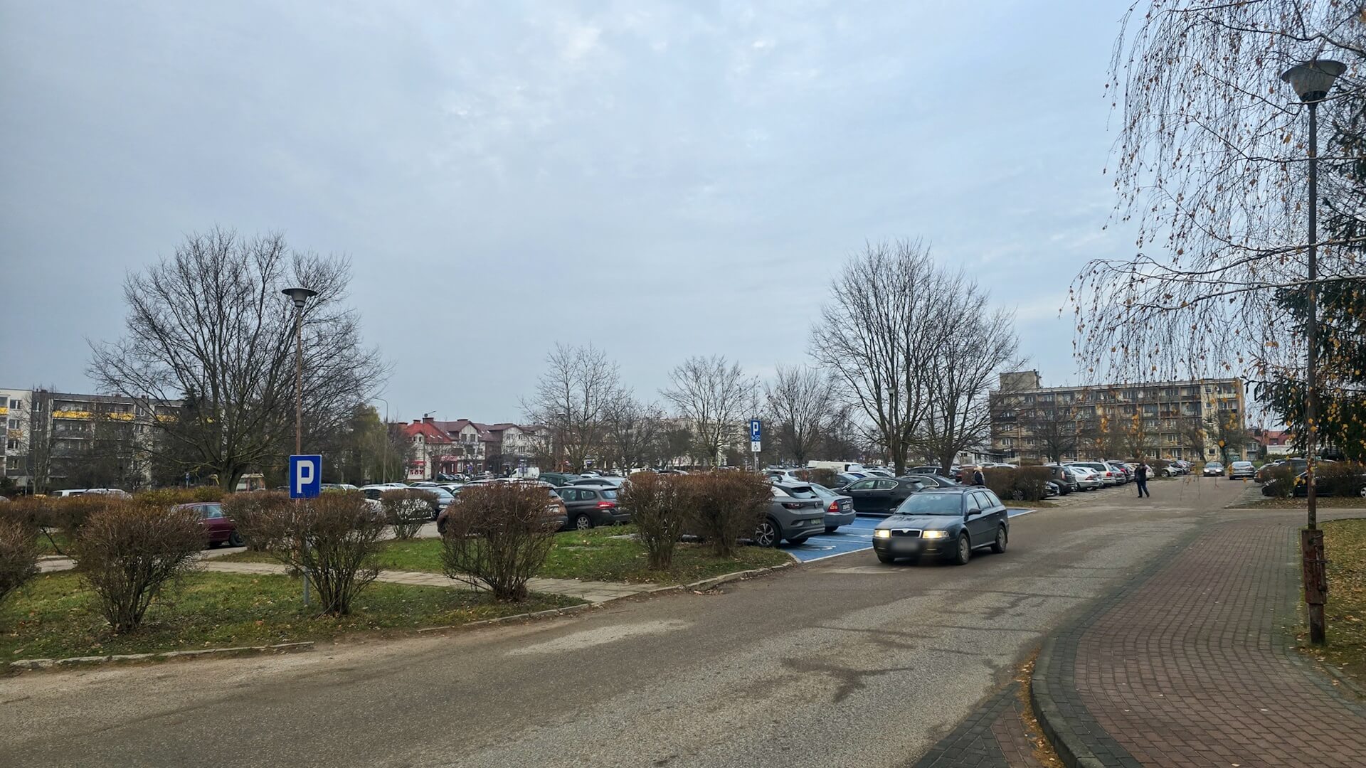 Parking przy Szpitalu Wojewódzkim w Łomży będzie większy i lepiej zorganizowany