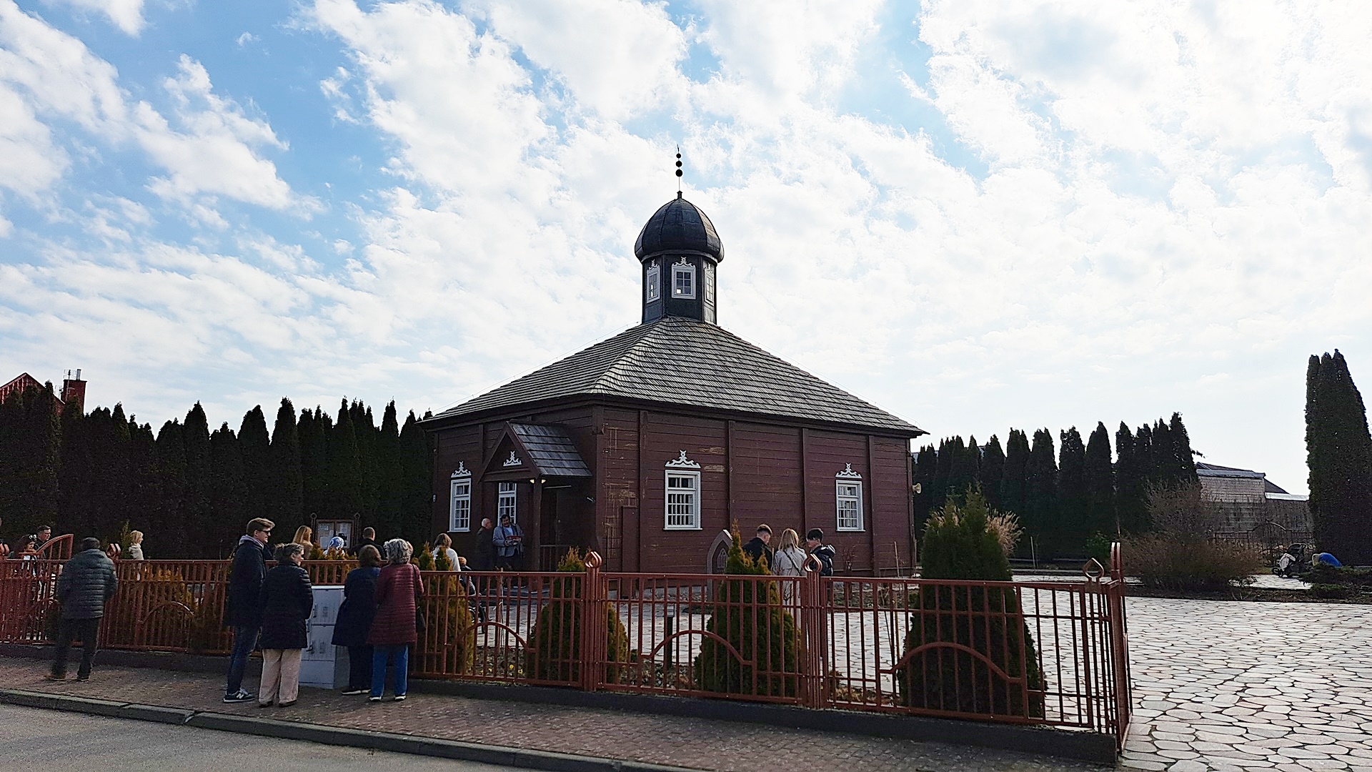 Wyznawcy islamu rozpoczynają święto Ramadan Bajram