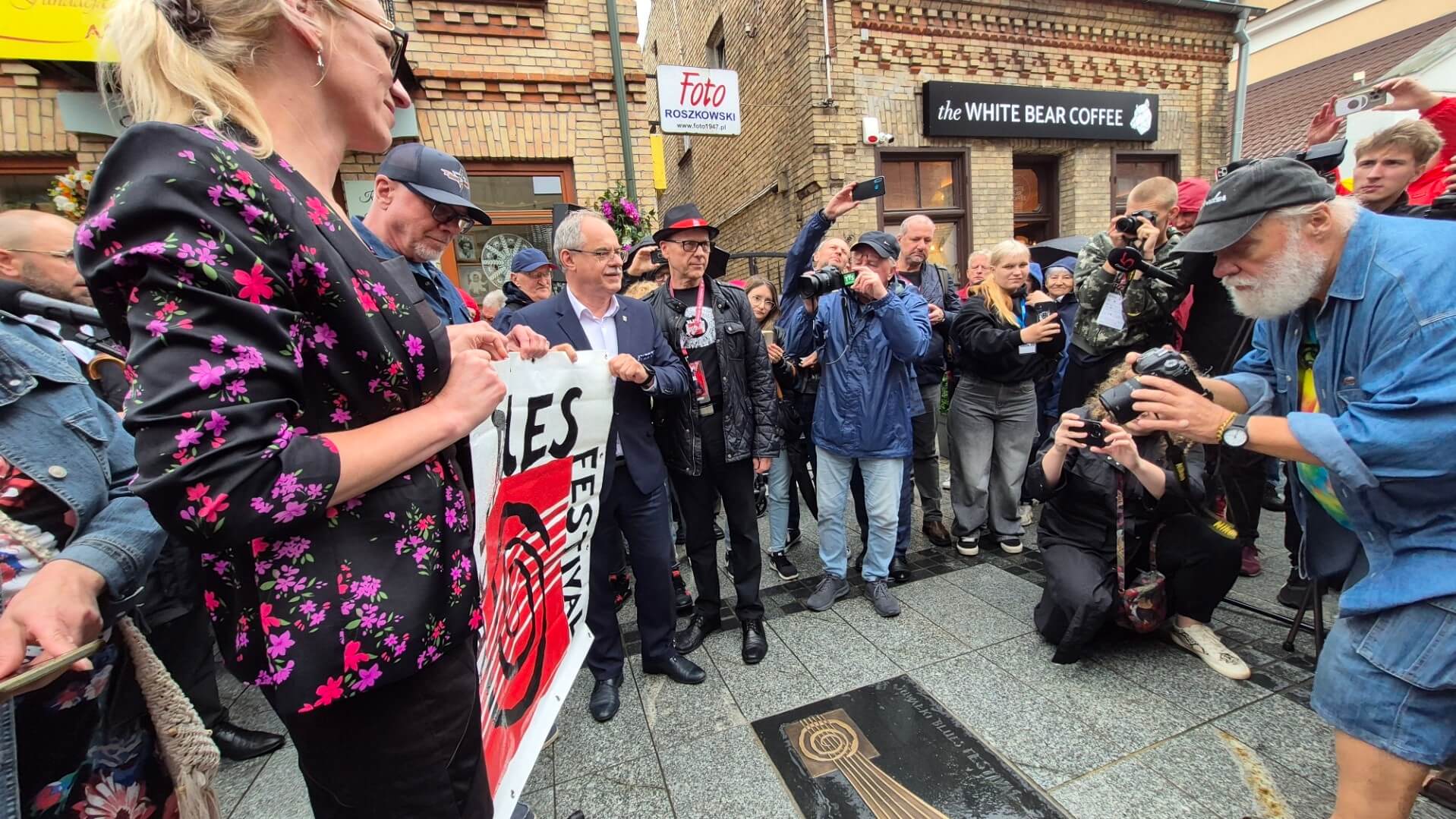Od odsłonięcia kolejnej tablicy w Alei Gwiazd Bluesa rozpoczęła się 18. edycja Suwałki Blues Festiwal