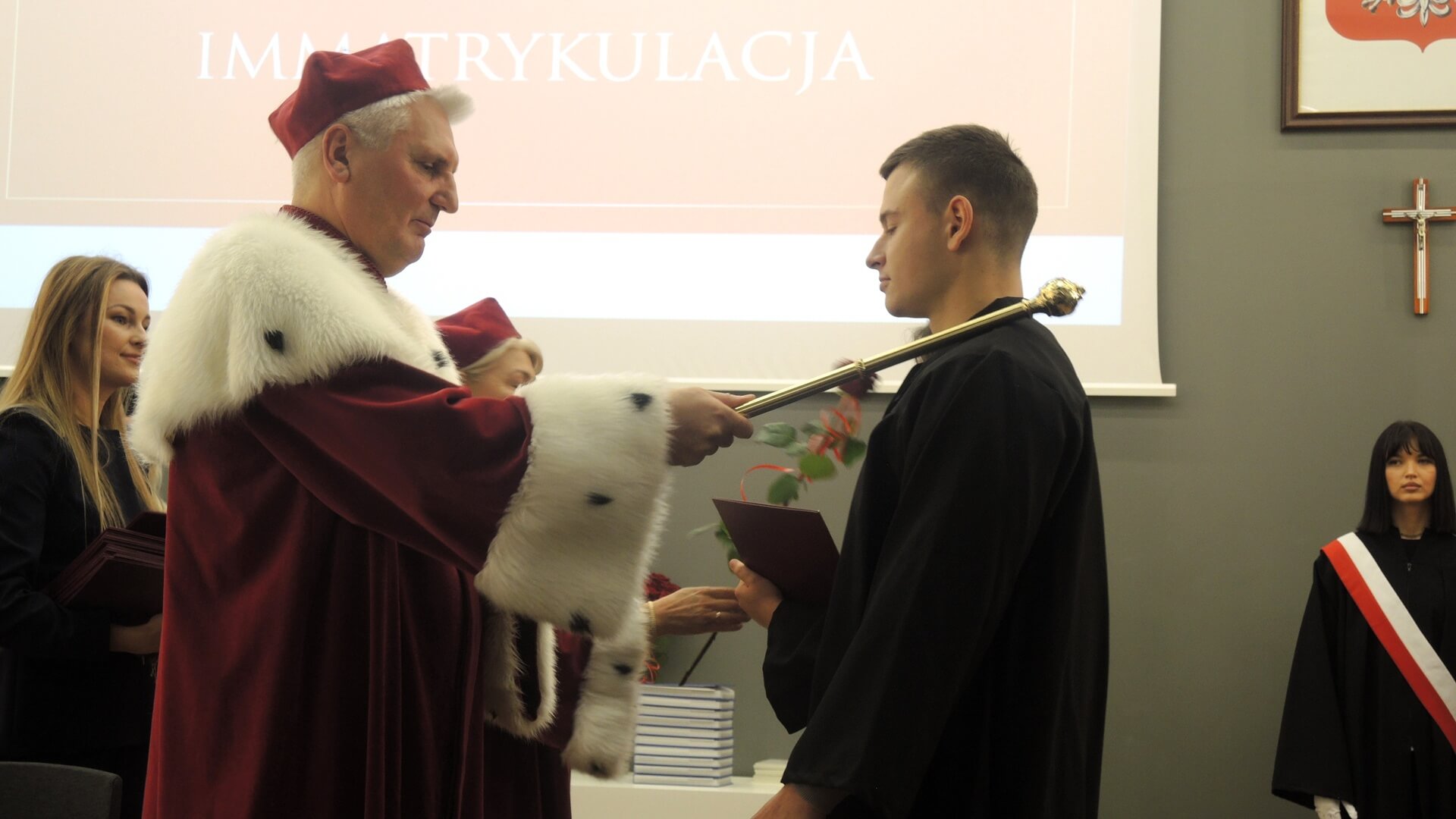 Akademia Łomżyńska uroczyście zainaugurowała nowy rok akademicki [zdjęcia]