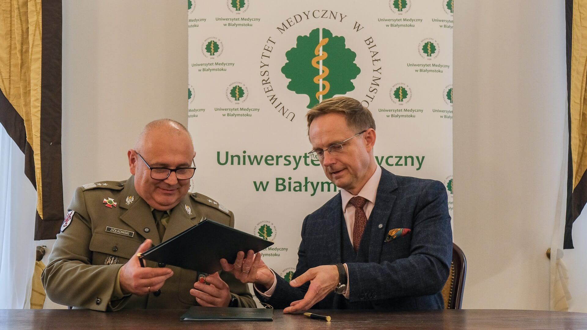Porozumienie podpisane. Uniwersytet Medyczny w Białymstoku będzie współpracował z wojskiem