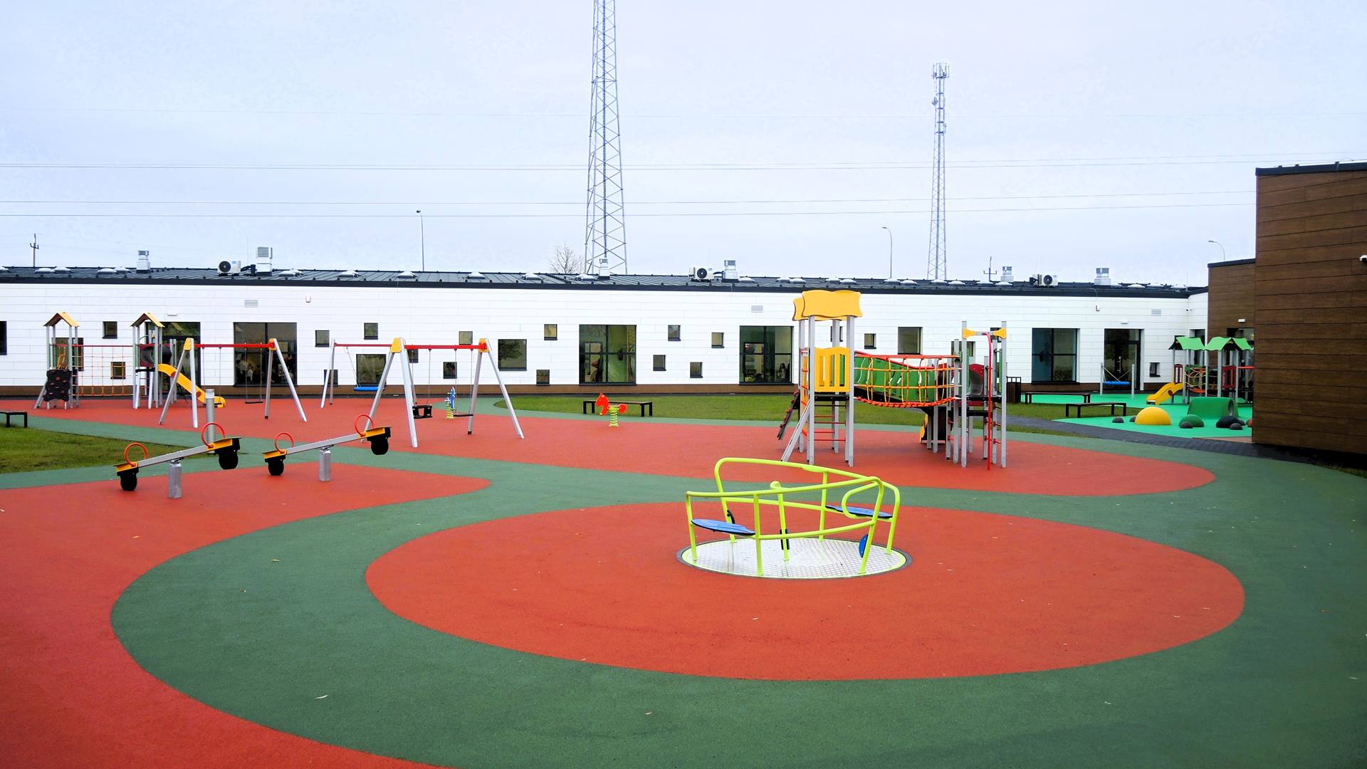 Ponad sześć mln zł na place zabaw przy żłobkach w całym regionie