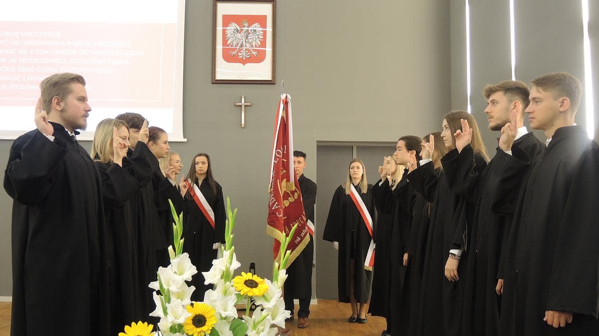 Akademia Łomżyńska uroczyście rozpoczęła nowy rok akademicki [zdjęcia]