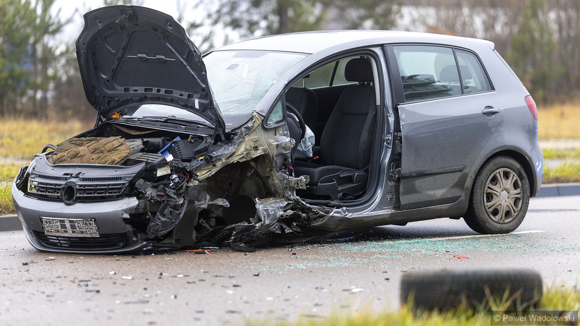 Wypadek na ul. Akademickiej w Łomży. Dwie osoby w szpitalu
