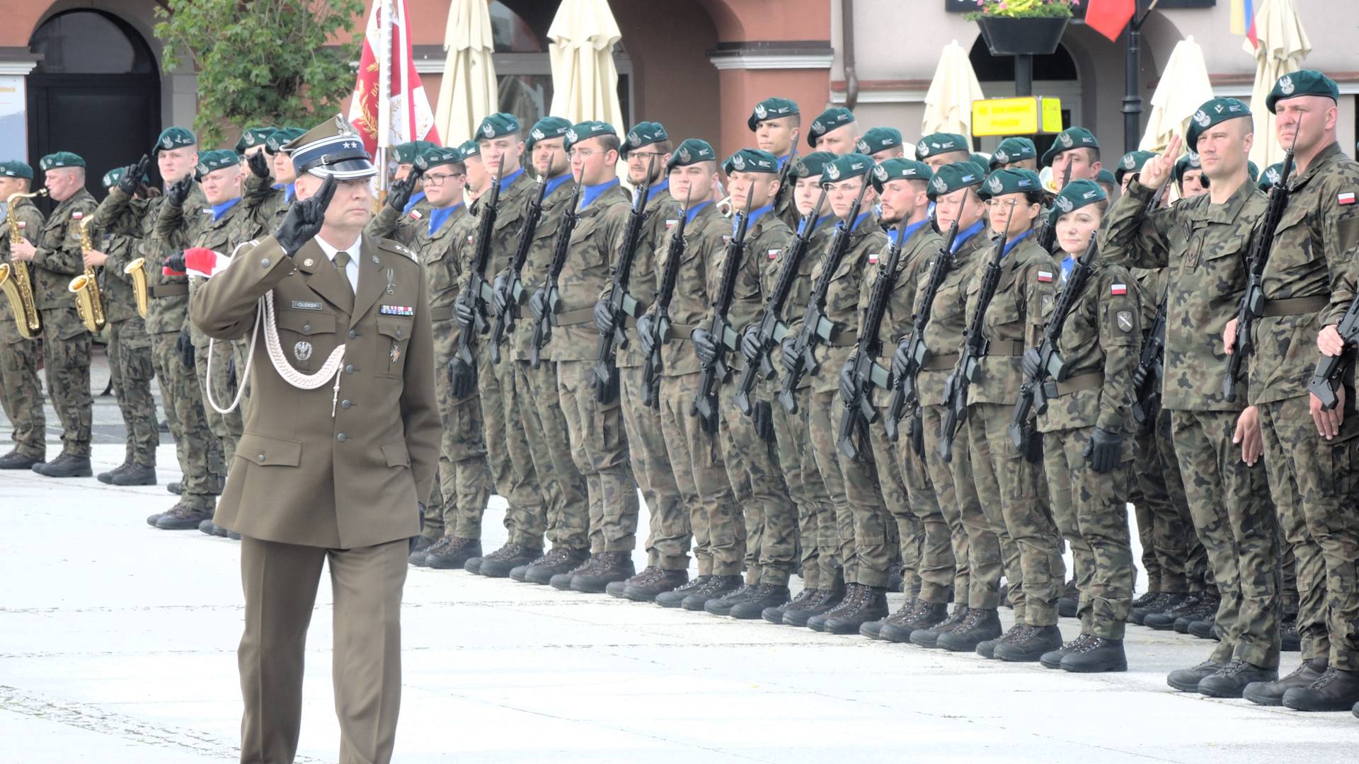 Zakończyli szkolenie, złożyli przysięgę - 54 żołnierzy gotowych do służby [zdjęcia]