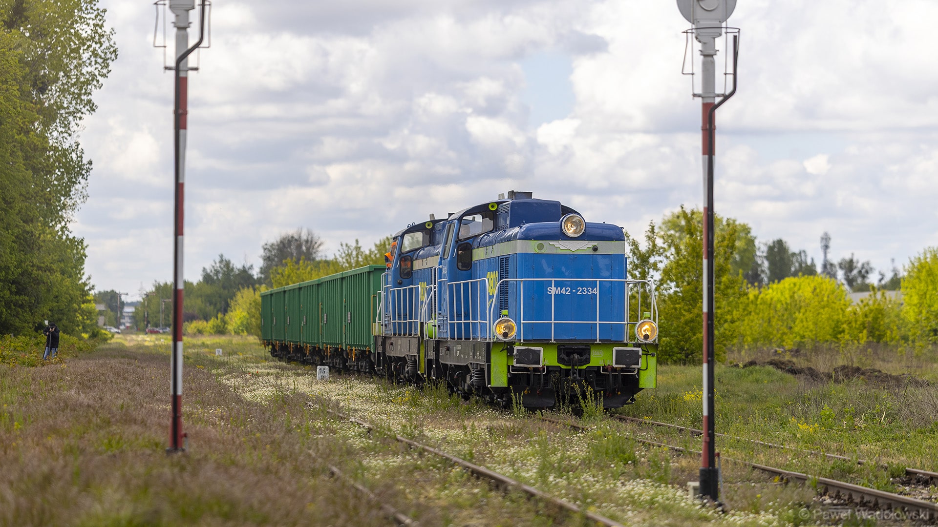 Budowa stacji kolejowej w Łomży. Pierwszy pociąg już przyjechał