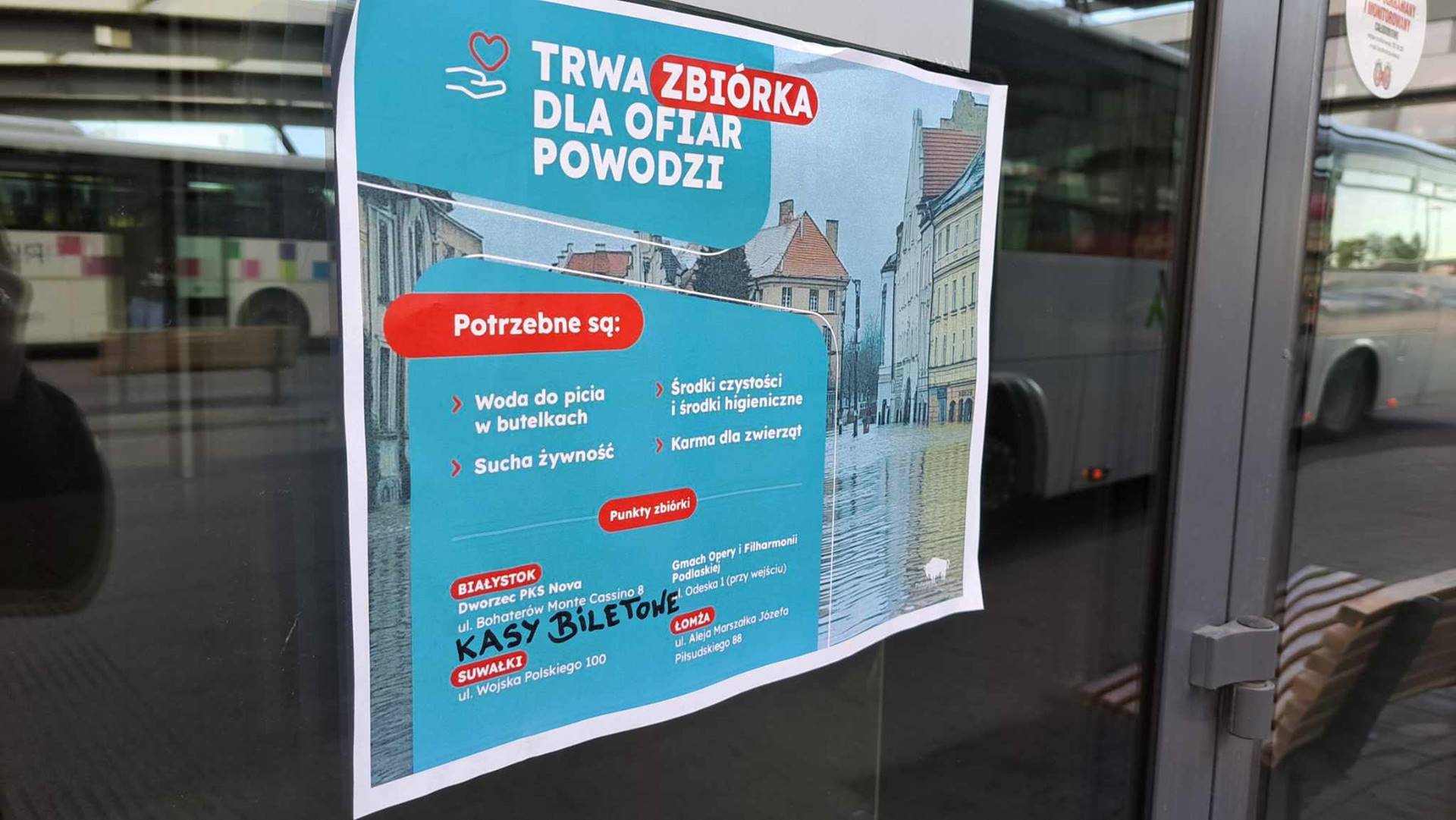 W siedzibie PKS Nova w Białymstoku trwa zbiórka dla powodzian