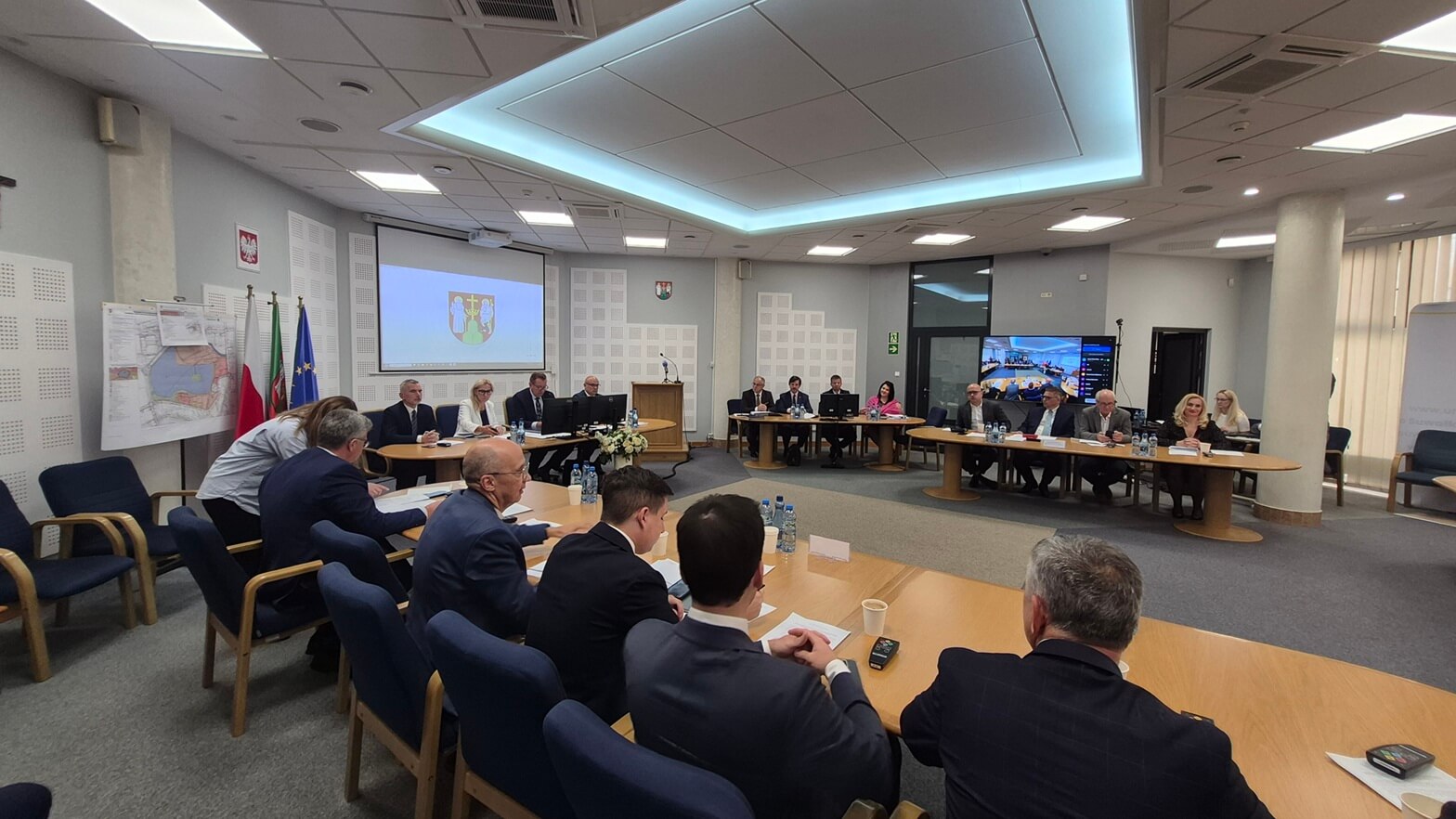 Rada chce od prezydenta konsultacji w sprawie mieszkań dla migrantów