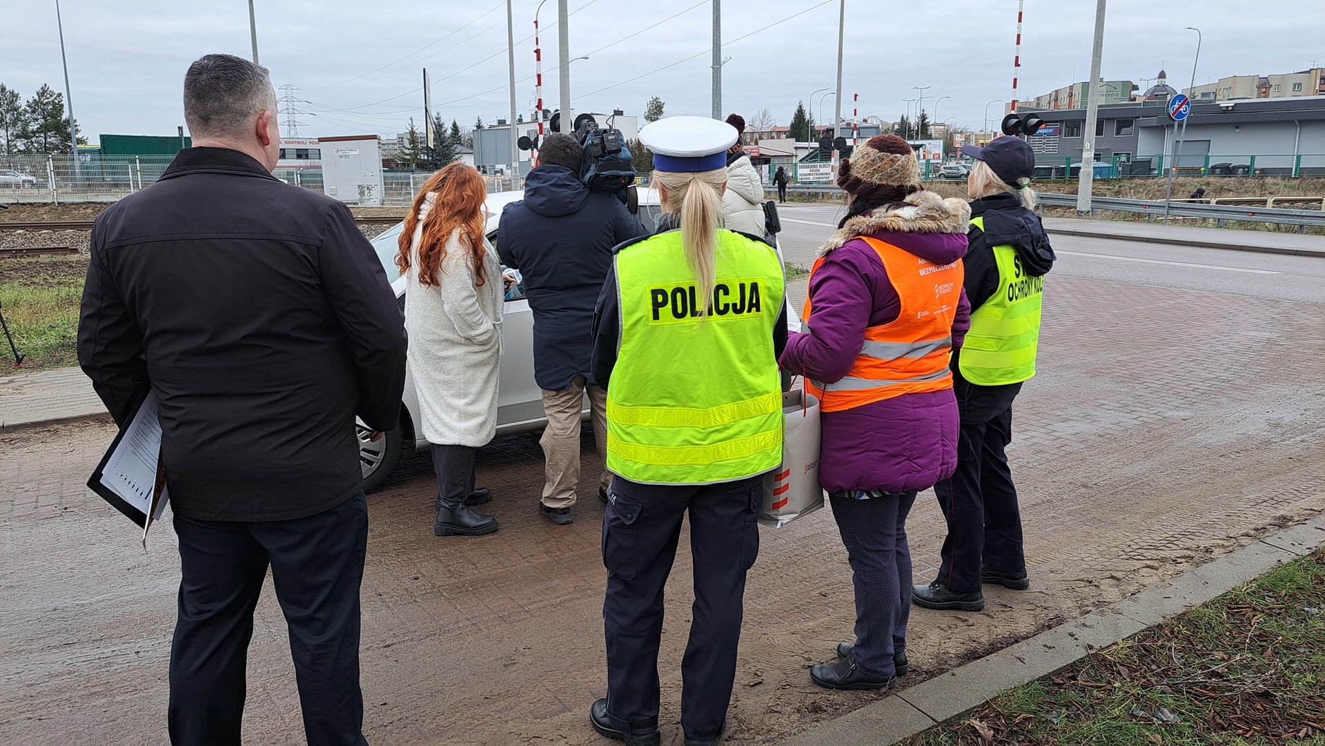 "Bezpieczny przejazd" - dwudniowa akcja kolejarzy, policjantów i funkcjonariuszy Straży Ochrony Kolei