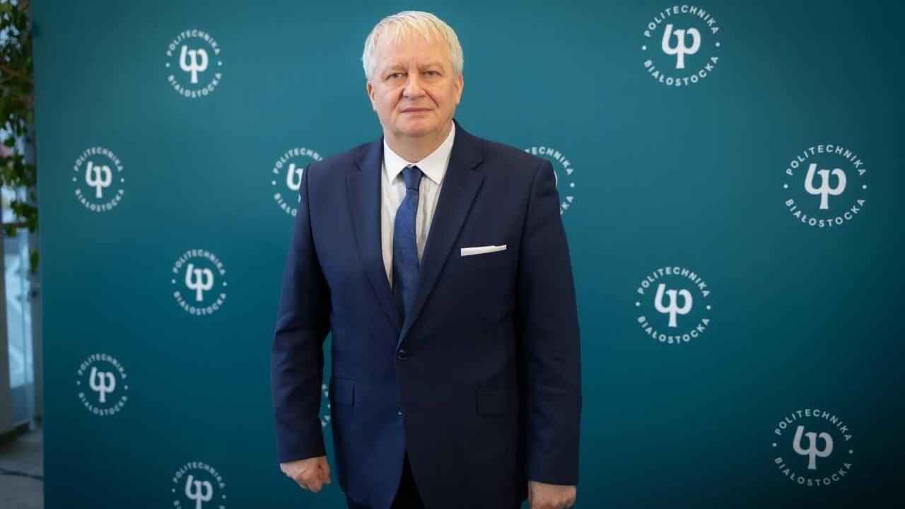 Gloria Artis dla prof. Jerzego Uścinowicza