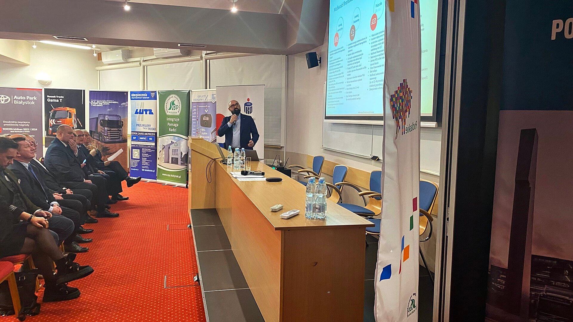 O kryzysie w branży transportowej i sytuacji finansowej firm dyskutują przewoźnicy w Białowieży