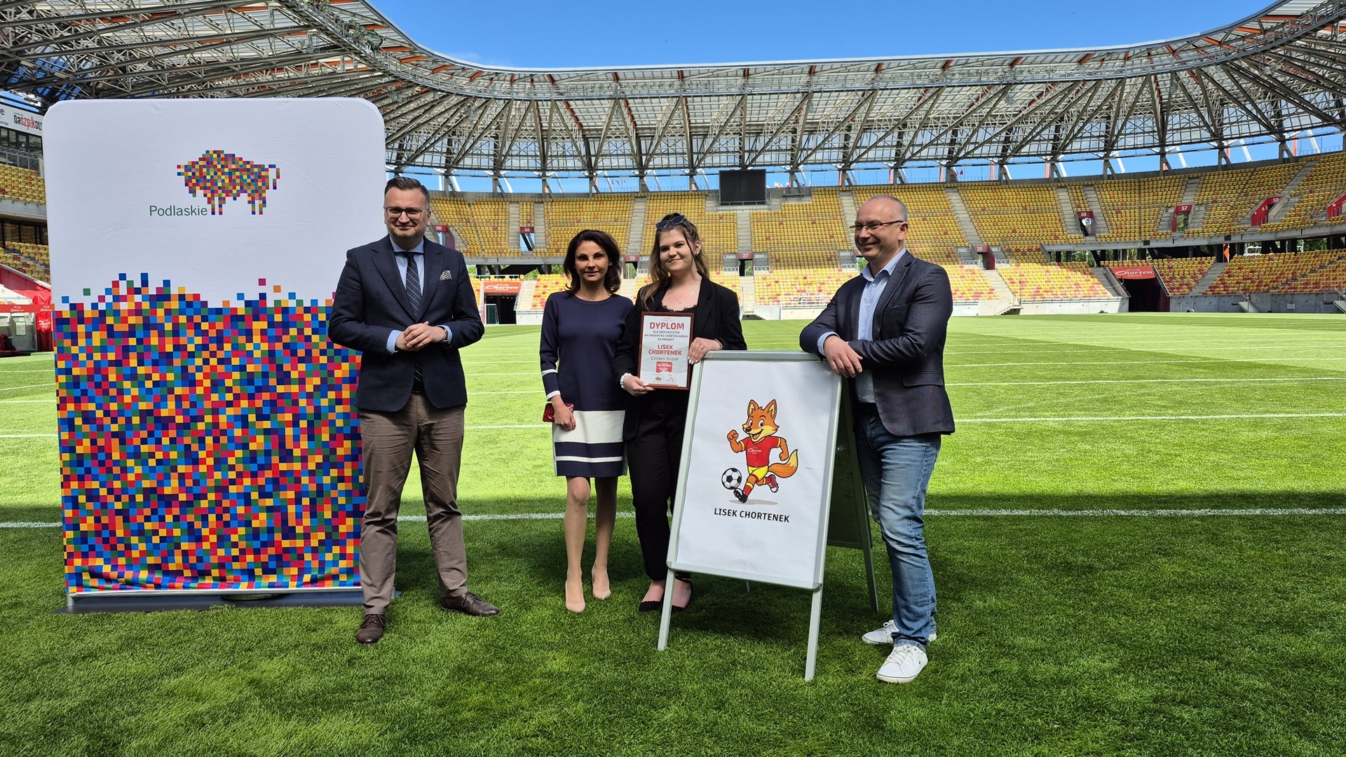 Maskotką Chorten Areny w Białymstoku został Lisek Chortenek