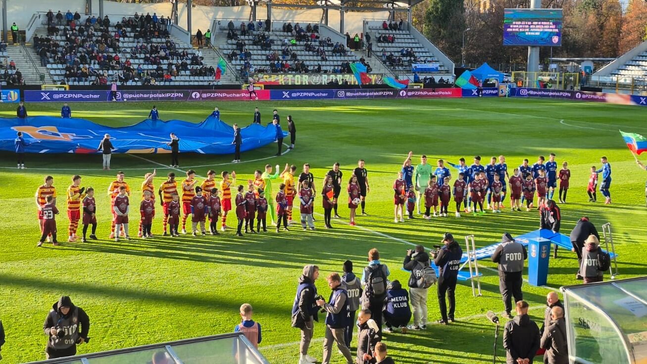 Jagiellonia Białystok wygrywa z Miedzią Legnica i awansuje do kolejnej rundy Pucharu Polski